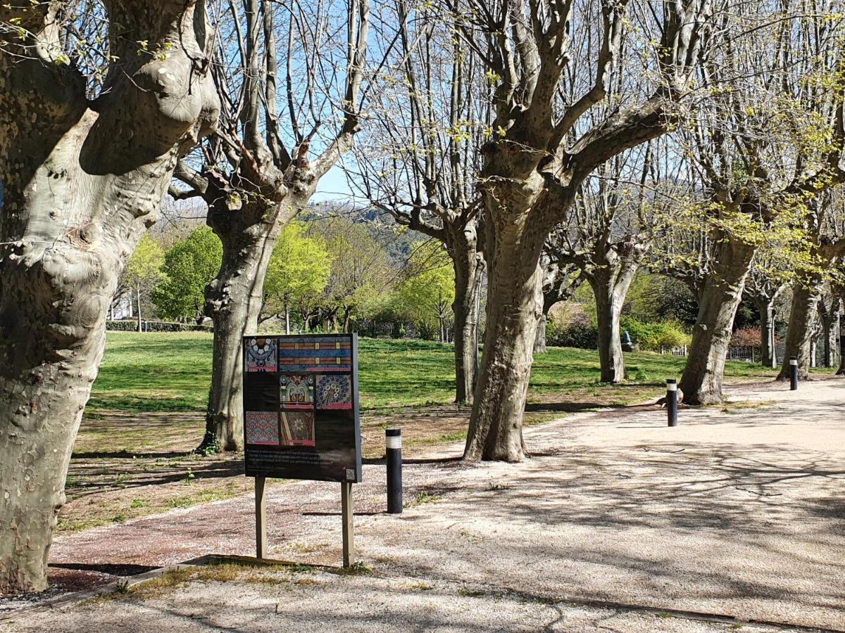 Gites Boulle Meyras Exterior photo